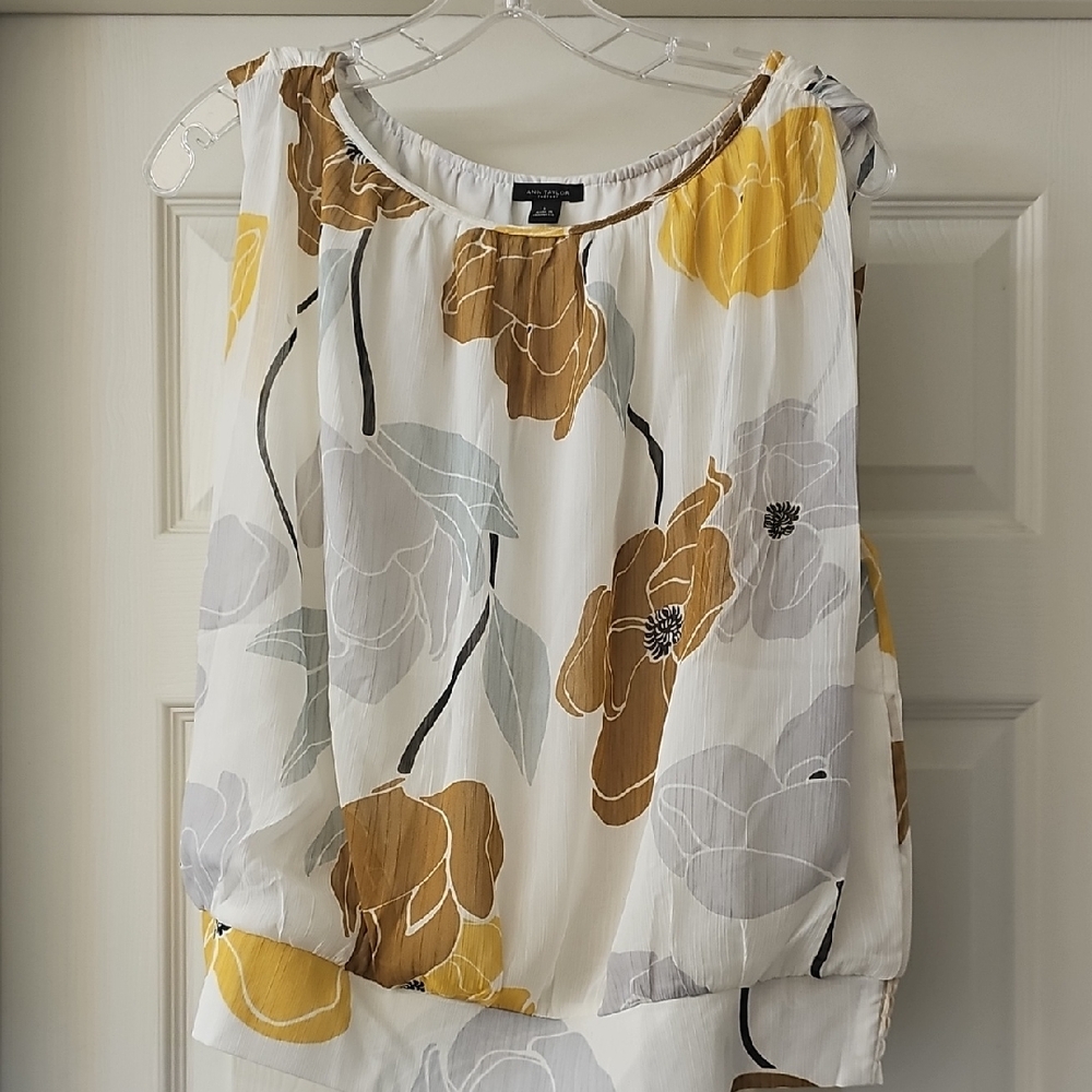 NWT Ann Taylor Floral Top - White, Yellow, Brown, Gray